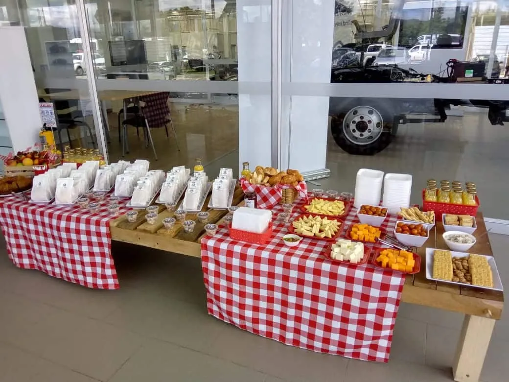 Desayunos Buffet Becorati Gourmet